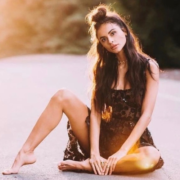 NWT For Love & Lemons Beatrice Strappy Lace 3-D Embroidered Floral Mini Dress XS - Picture 14 of 15